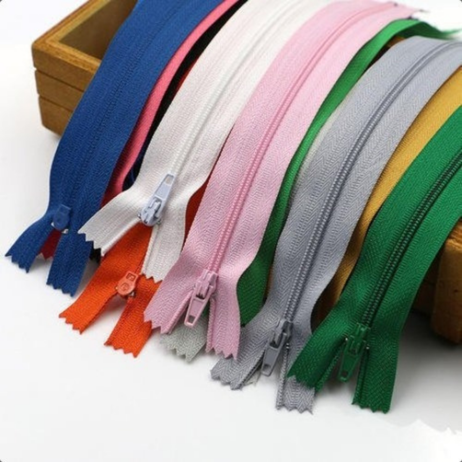 Zipper Details